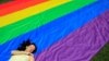 Estonia devine astfel prima țară post-sovietică în care căsătoriile gay sunt legale.