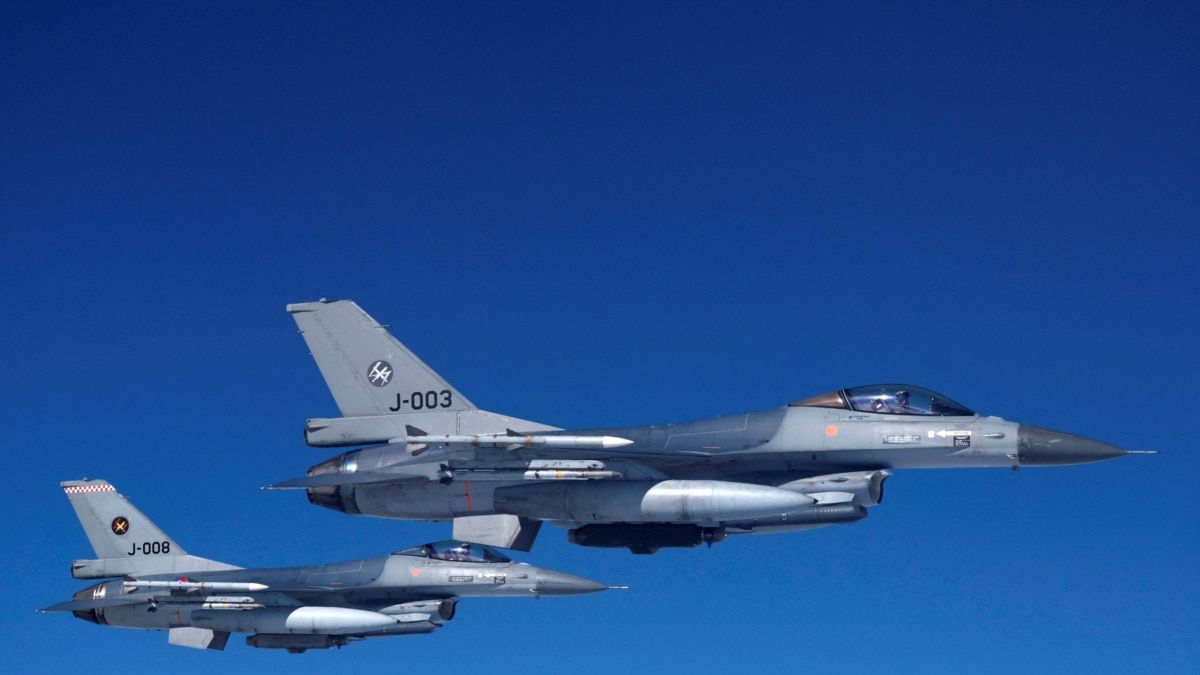 літаки F-16 для України прибудуть до навчального центру в Румунії за два тижні