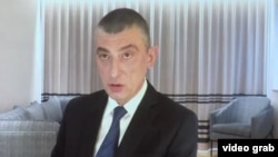 Кілька місяців тому Георгій Ґахарія, ймовірно, побоюючись кримінального переслідування, залишив Грузію