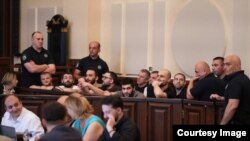 ფოტო არქივიდან: 11 დემონსტრანტის სასამართლო სხდომა