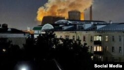 В ночь на воскресенье 8 июня произошел пожар на химкомбинате "Азот" в Новомосковске Тульской области.