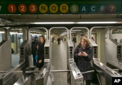 Linjë metroje në Nju Jork.