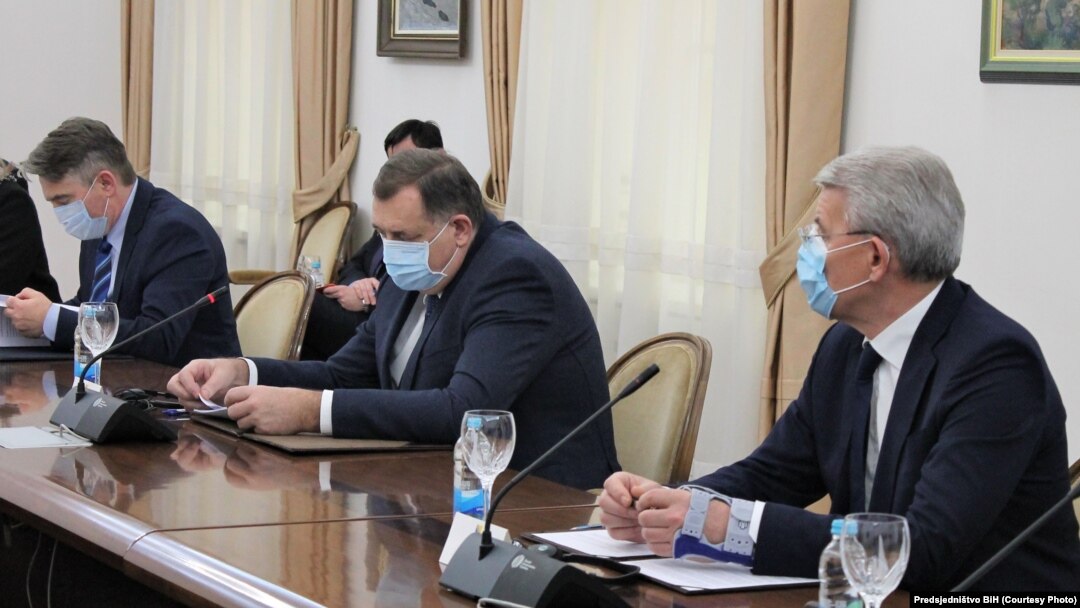 Članovi Predsjedništva BiH Željko Komšić, Milorad Dodik i Šefik Džaferović, arhivska fotografija