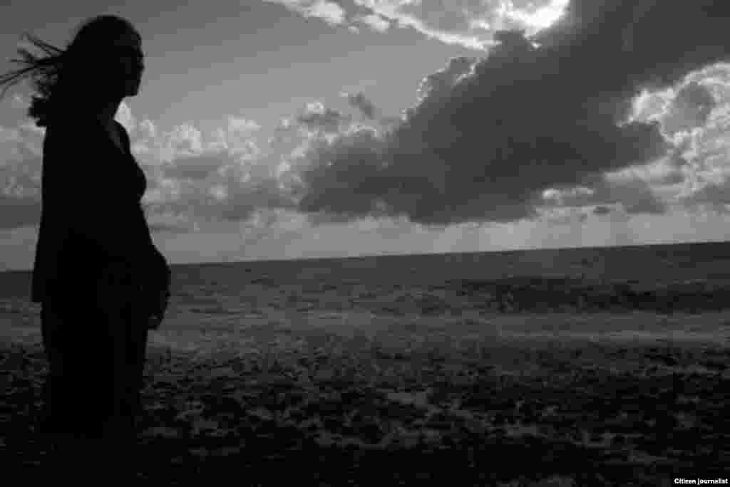 98 თინა კეკელიძე: ”და ხვალ იქნება მზე!”