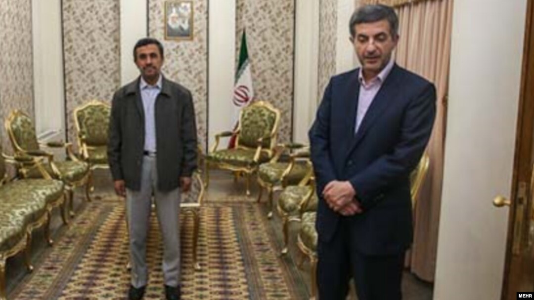 محمود احمدی‌نژاد و اسفندیار رحیم‌مشایی