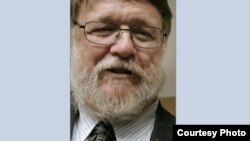 Ray Tomlinson