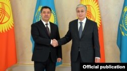 Встреча президента Кыргызстана Садыра Жапарова и президента Казахстана Касым-Жомарта Токаева. 2 марта 2021 года.
