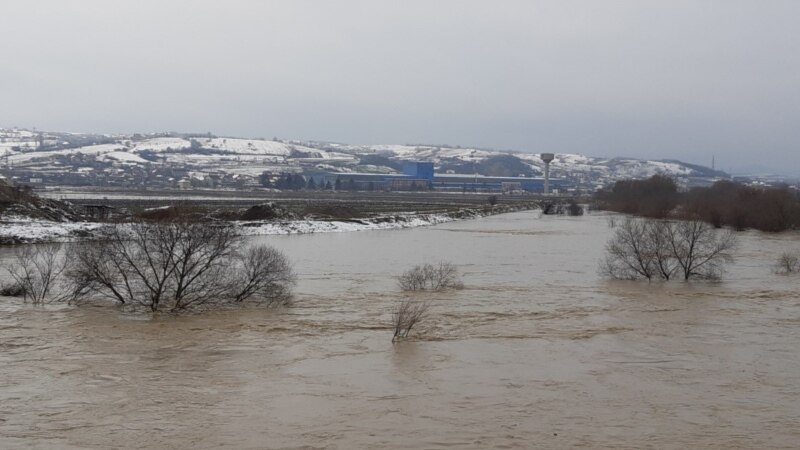 Përmbytjet nga degradimi i lumenjve