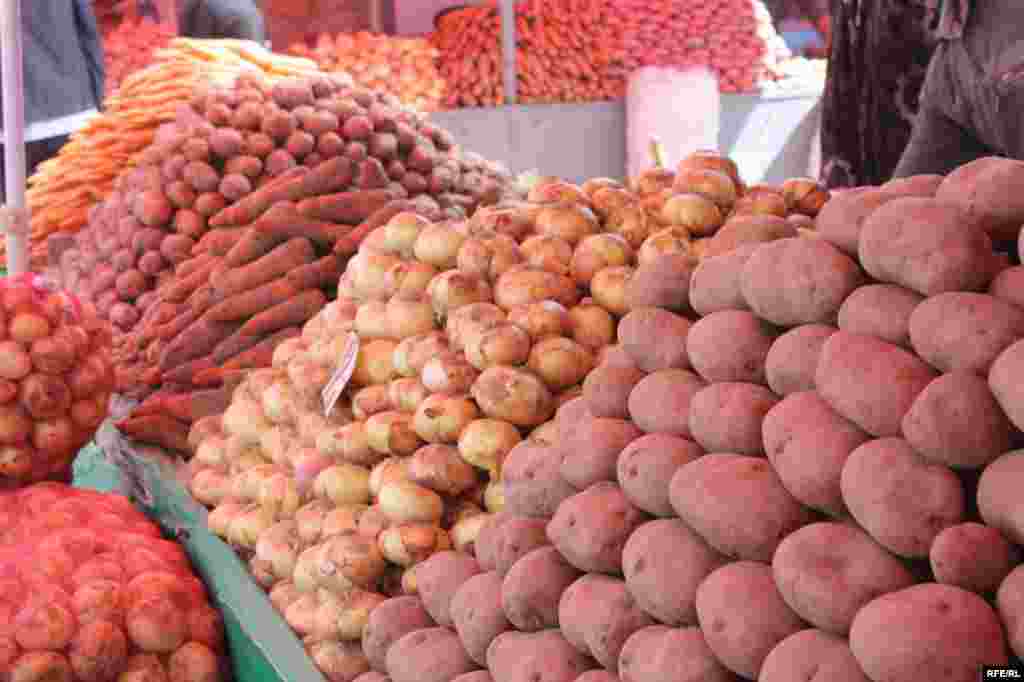 Дар орзуи арзонӣ #113