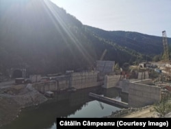 Lucrări începute la barajul Surduc.