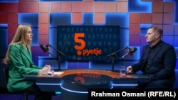 Tahir Ahmeti gjatë podkastit "5 pyetje". 