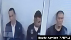 Sanzhar Bokayev (left) and Ulan Nusipkozha (right) at the trial concerning their case. October 16, 2026