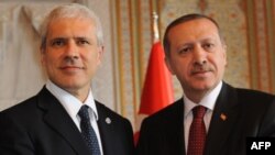 Presidenti i Serbisë, Boris Tadiq, dhe kryeministri i Turqisë, Rexhep Taip Erdogan.