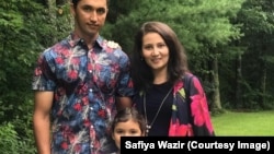 Колишня біженка з Афганістану Сафія Вазір разом зі своєю родиною