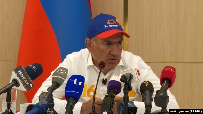 Nikol Paşinyan