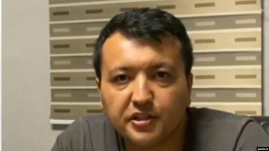 Наманганлик дизайнер Шавкат Эгамбердиев.