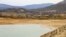 Вид на южную сторону обмелевшего Аянского водохранилища в Крыму, 7 ноября 2020 года