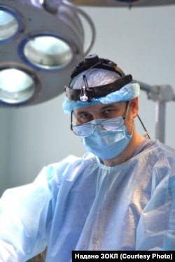 Євген Єрмолаєв в операційній