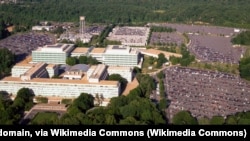 Вид на штаб-квартиру ЦРУ в Лэнгли, штат Вирджиния

