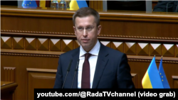 Щодо кандидатури на посаду міністра оборони Корецький зауважив, що це виключна компетенція президента