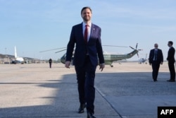 Американын вице-президенти Жей Ди Вэнс Исламабадага жолго чыгардын алдында. 10-апрель, 2026-жыл. Вашингтон.