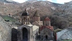 «Դադիվանքի քահանաների ու սարկավագների սննդի հարցը կլուծվի, խնդիրը հոգևոր սնունդն է, որ արգելում են». Արցախի թեմի առաջնորդ