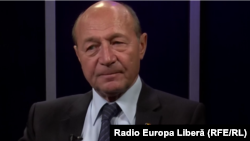 Traian Băsescu în studioul Europei Libere 