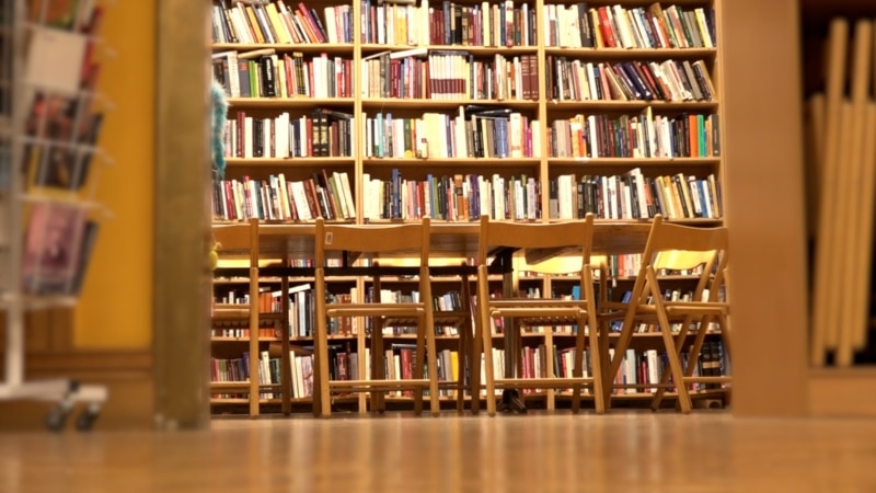 В Екатеринбурге из библиотек уберут книги, купленные фондом Сороса