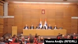 Direktor Kancelarije Vlade Srbije za Kosovo Marko Đuric na sastanku sa Srbima sa Kosova u Beogradu 19. septembar 2018.
