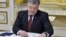 Ukrainian President Petro Poroshenko (file photo)