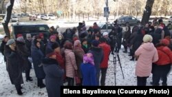 Бишкекте митингге чыккан дарыгерлер. 13-ноябрь, 2018-жыл. 