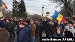 O nouă zi de proteste