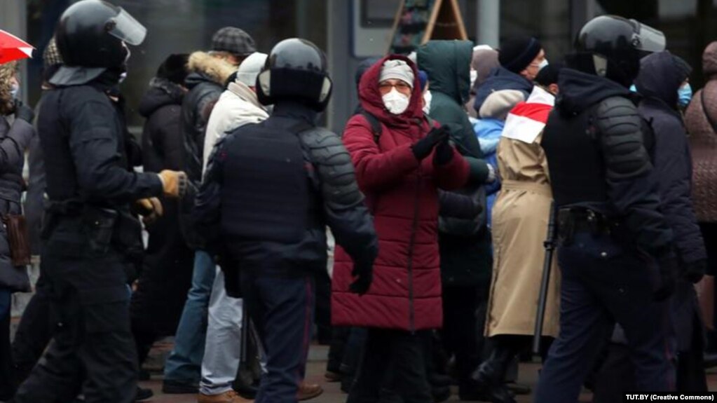 В Минске проходит Марш пенсионеров, есть задержанные