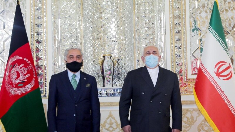 Висок преговарач на Авганистан во посета на Иран 