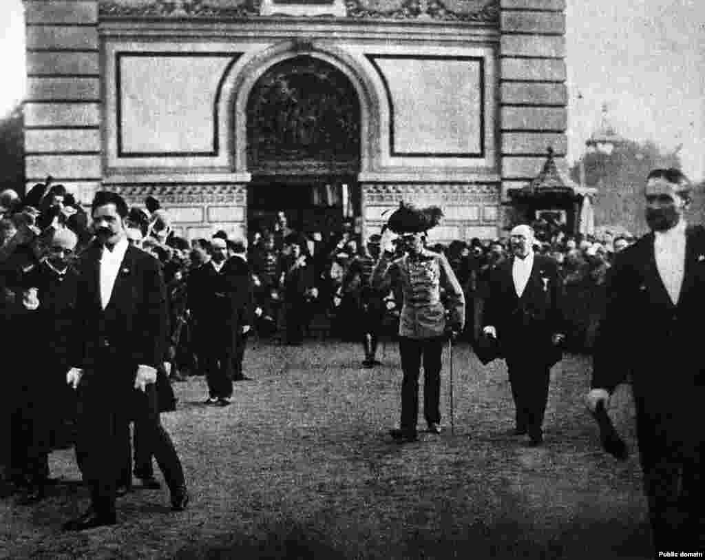 Emperor Franz Josef visiting Prague in 1891, when today&rsquo;s Czech Republic and Slovakia were a part of the Austro-Hungarian Empire.