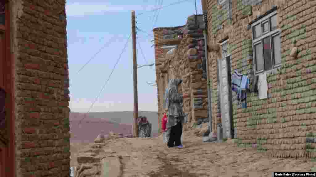 Iran-Kandovan ( pop. 680) is an extraordinary ancient village in the province of East Azarbaijan, near the city of Tabriz, Iran.