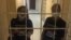 Справа налево: Валентина Цветкова и Анна Семенова в полиции