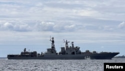 Nava rusă „Vice-amiral Kulakov”, un distrugător din clasa Udaloy I, navighează în largul coastelor daneze, la 31 august 2025.