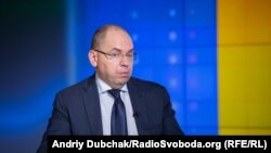 Однією з причин відставання у темпах є організаційні моменти, зокрема щодо роботи пунктів вакцинації, каже Максим Степанов