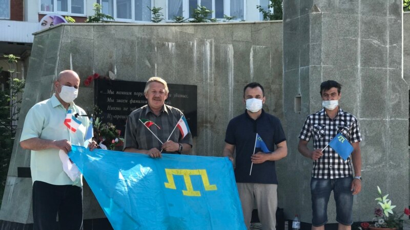 В Йошкар-Оле активисты почтили память депортированных крымских татар