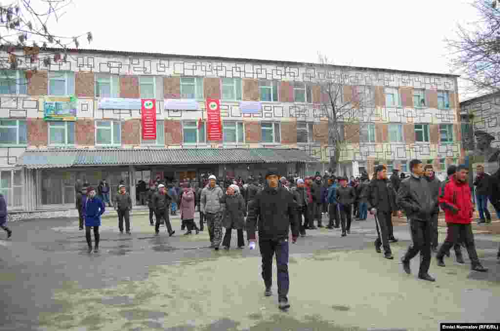 Kyrgyzstan - Election in Osh, 4March2012