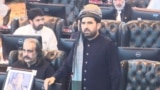 سهېل اپرېدی د اکتوبر پر ۱۳مه د خيبر پښتونخوا د اعلاوزير تر منتخب کېدو وروسته د اسمبلۍ غونډې ته وينا کوي.