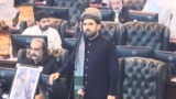 سهېل اپرېدی د اکتوبر پر ۱۳مه د خيبر پښتونخوا د اعلاوزير تر منتخب کېدو وروسته د اسمبلۍ غونډې ته وينا کوي.