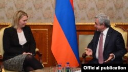 Armenia - President Serzh Sarkisian meets with Bridget Brink, the U.S. deputy assistant secretary of state for European and Eurasian affairs, in Yerevan, 16Nov2016.