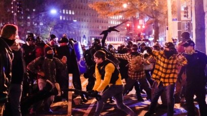 Fotografi nga protesta në muajin dhjetor 2020 në Uashington. 