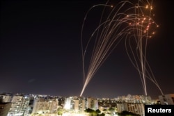 Супрацьпаветраная абарона Ізраілю зьбівае запушчаныя з Сэктару Газа ракетах