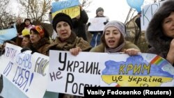  Акція у Криму проти агресії Росії щодо України. Сімферополь, 11 березня 2014 року