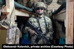 У блінжады са зброяй, падчас навучаньня. Фота з прыватнага архіву