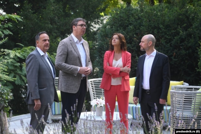 Vladimir Bilçik (i pari nga e djathta), me një delegacion nga Parlamenti Evropian, gjatë një takimi me Aleksandar Vuçiqin, presidentin e atëherëshm të Serbisë, më 9 korrik 2021 në Beograd.