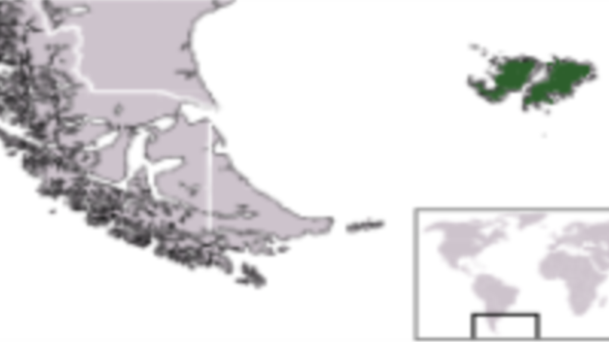 Мальвинские острова на карте. Фолклендский кризис причины. Дэвид Кэмерон и Фолклендские острова. Фолклендские острова карта гугл. Британская табличка на Фолклендских островах.